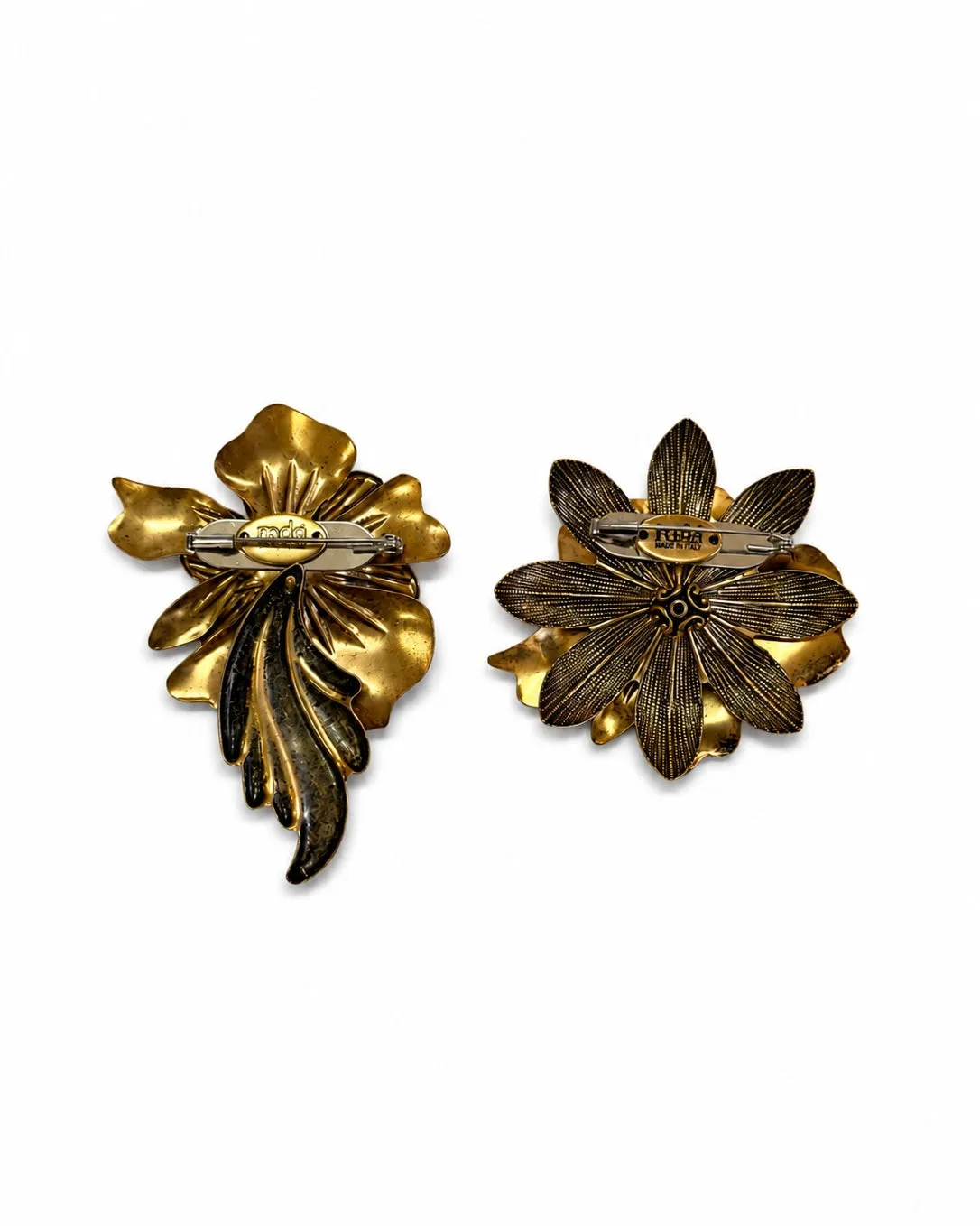 Rada Spilla Maxi Fiore con Centrale Cristallo e Foglia oro antico