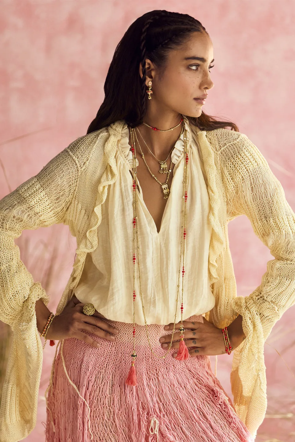 House of Tuhina Ashwini collana corallo intrecciata a mano