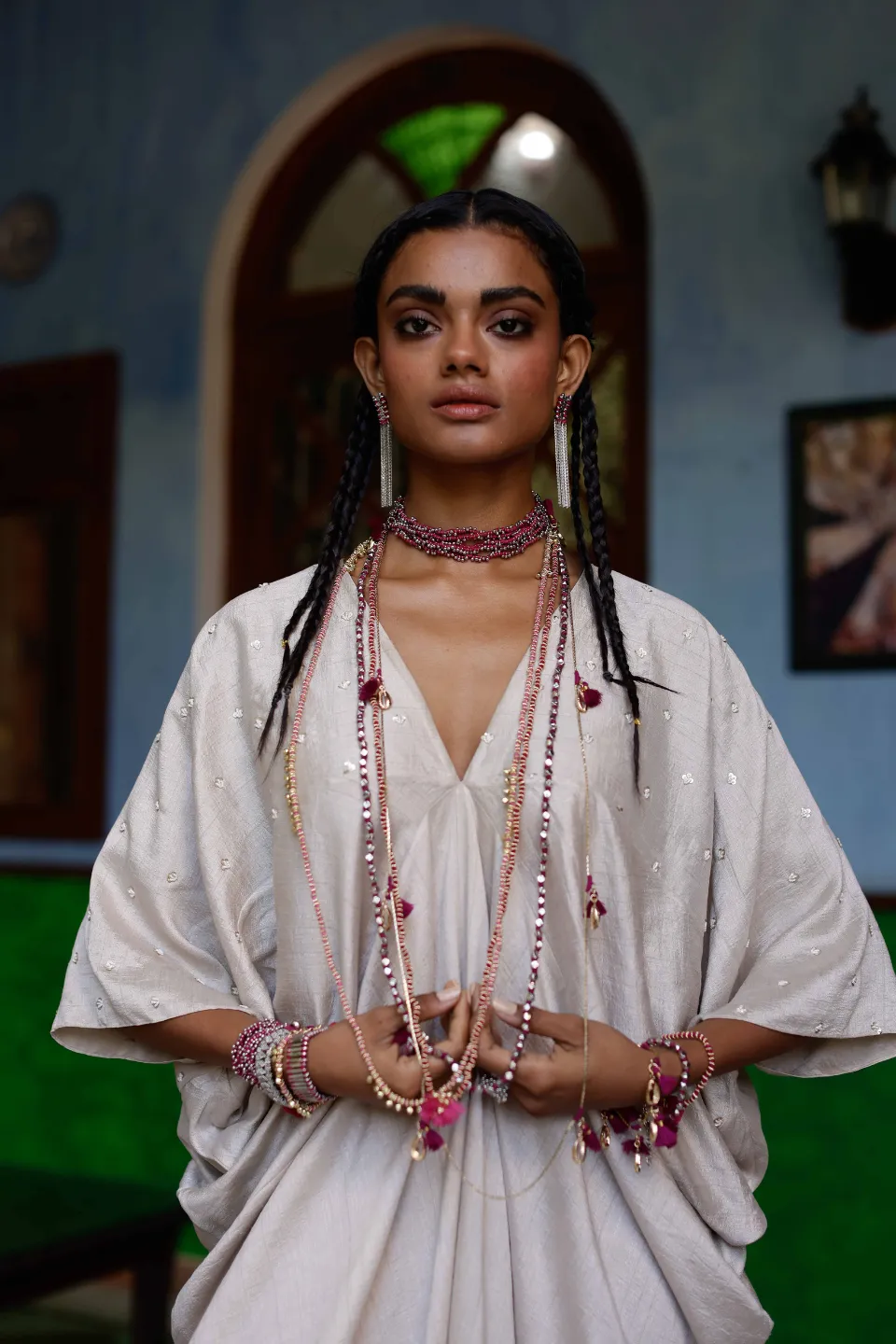 House of Tuhina Fuljhadi Silver Bajra collana