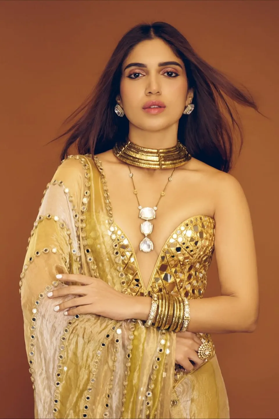 House of Tuhina Ahirani Choker girocollo oro