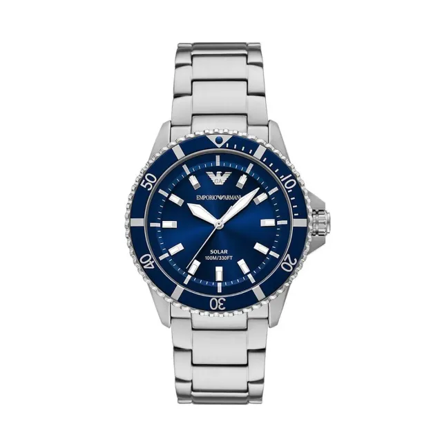 Emporio Armani orologio logo aquila stile metropolitano
