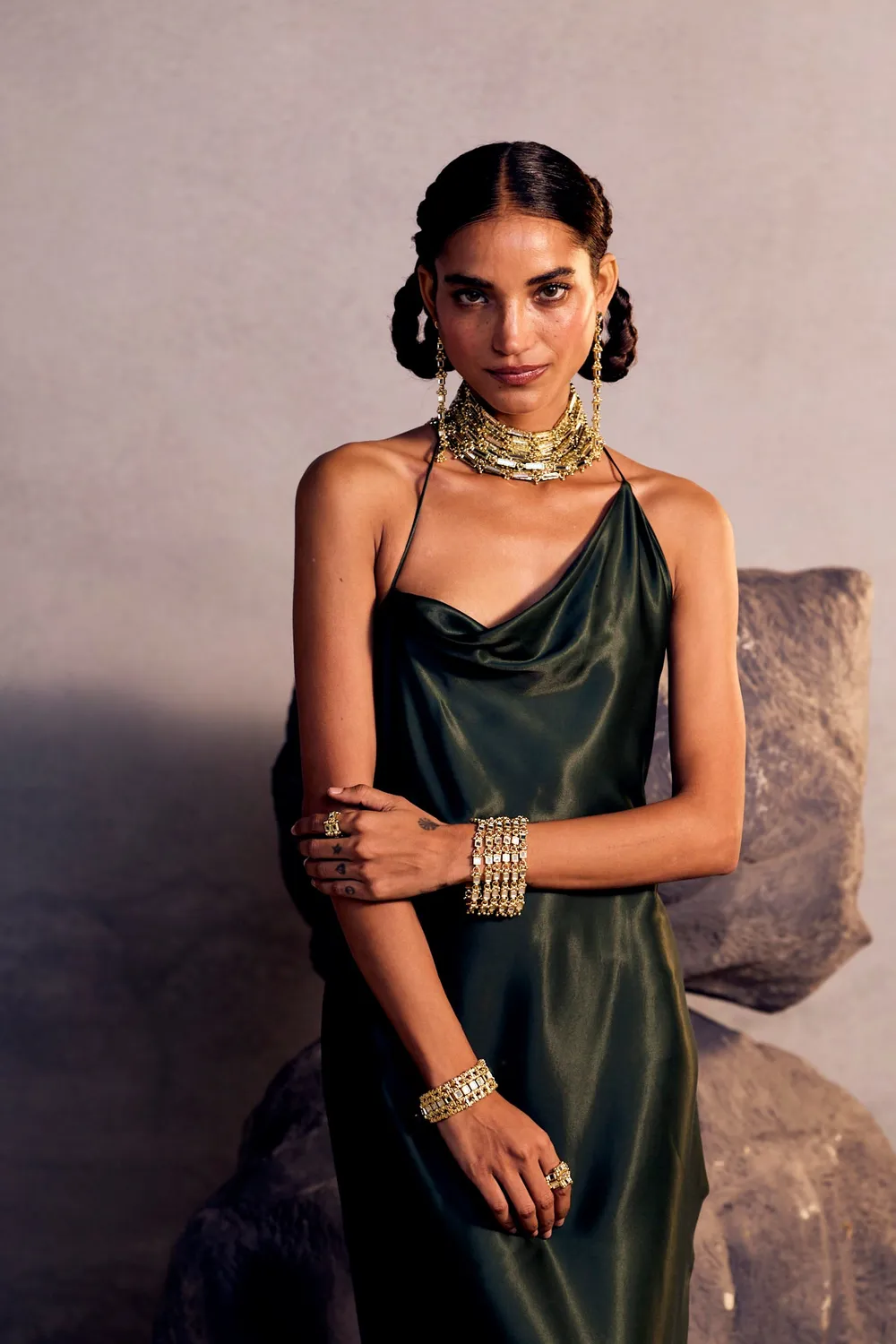 House of Tuhina Mirror Link choker oro maglia specchio