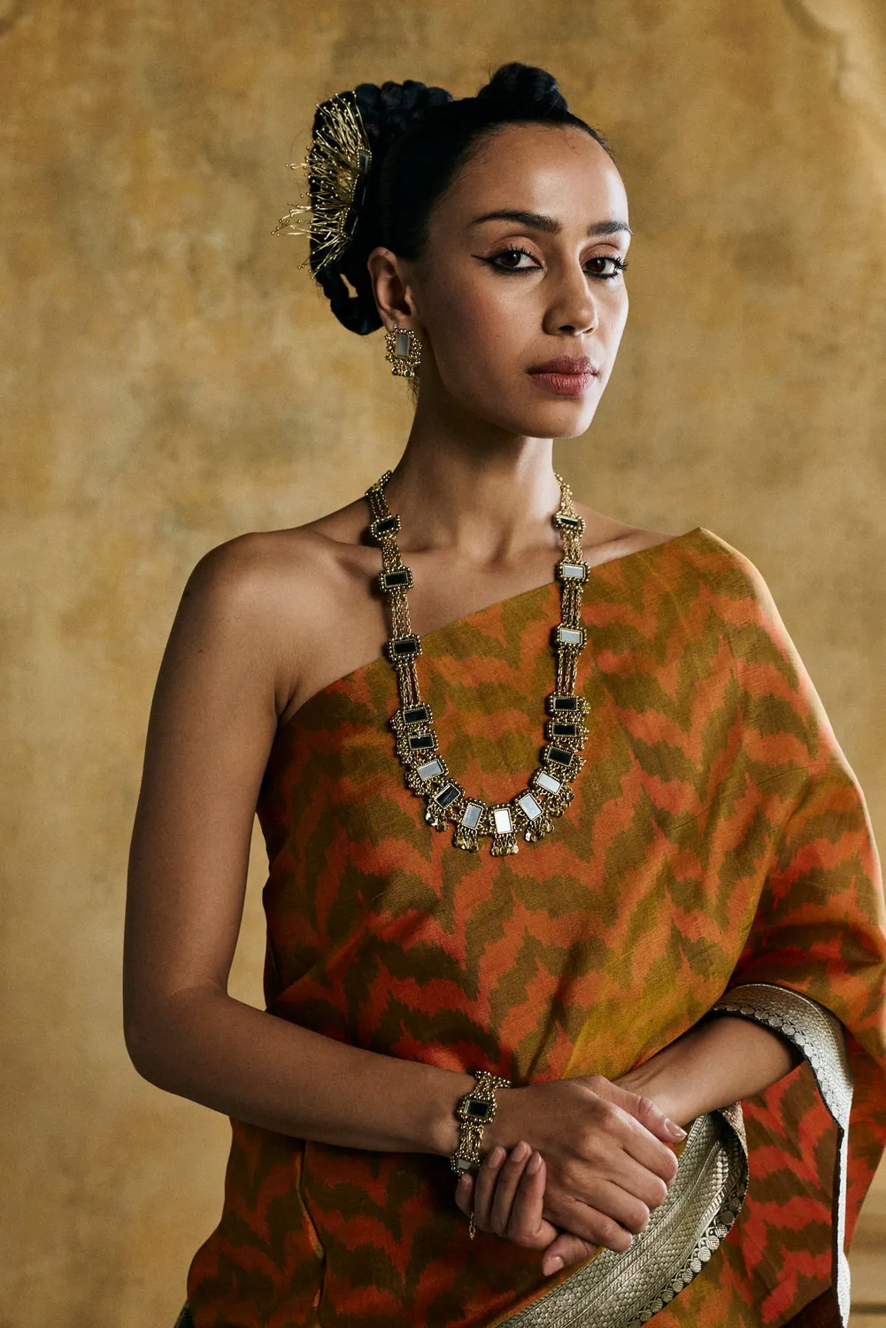House of Tuhina Collector's Edit Look 9 Set Gioielli 3 Pezzi Festa