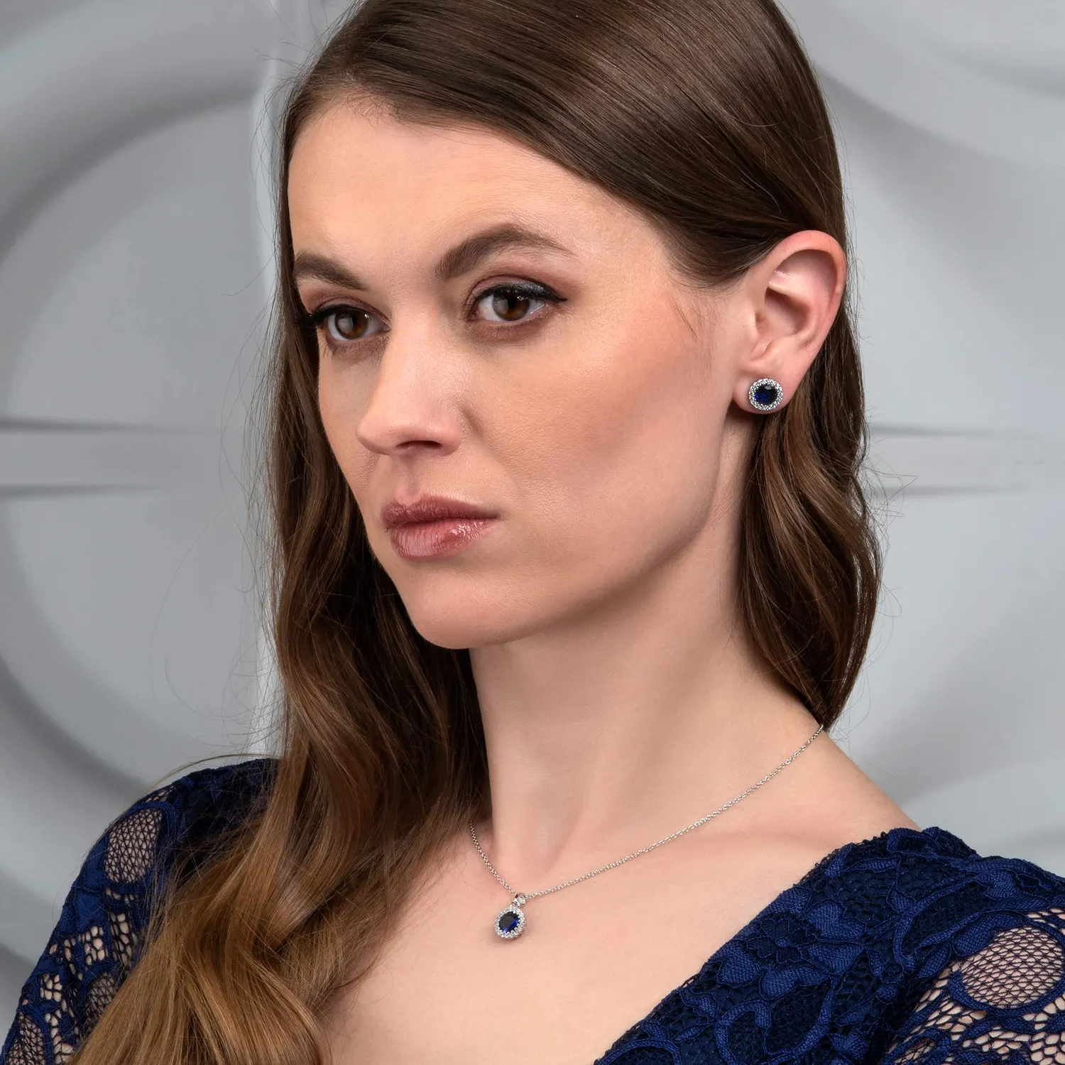 Diamond Treats Halo Orecchini Blu-Argento zirconi blu