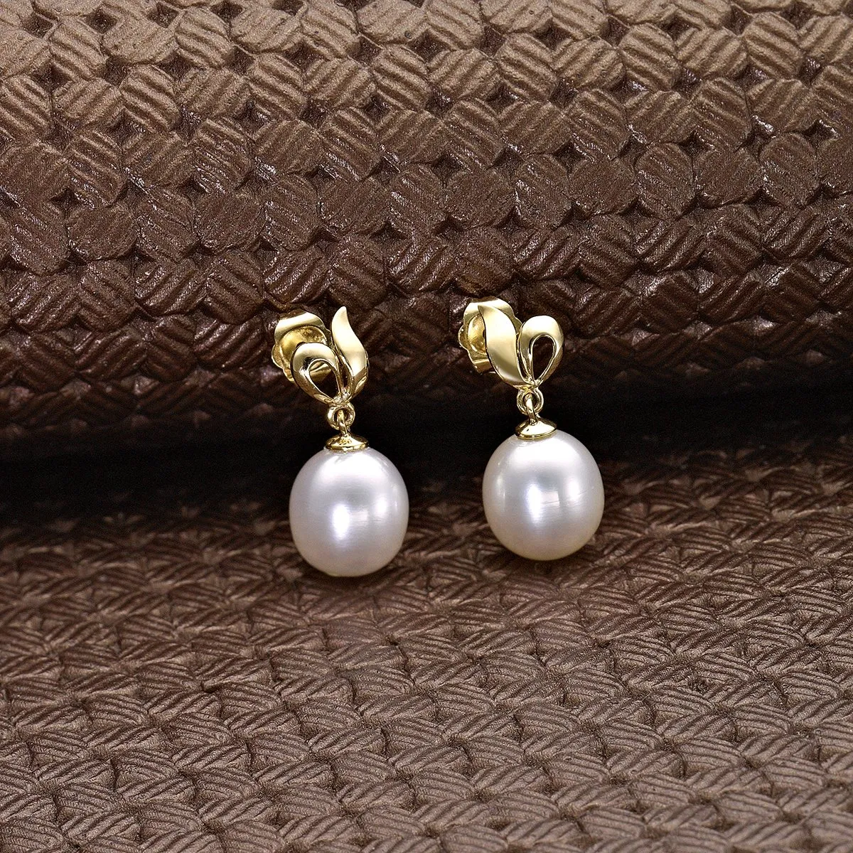 Diamond Treats Orecchini Perle Oro Giallo 9K Goccia Acqua Dolce