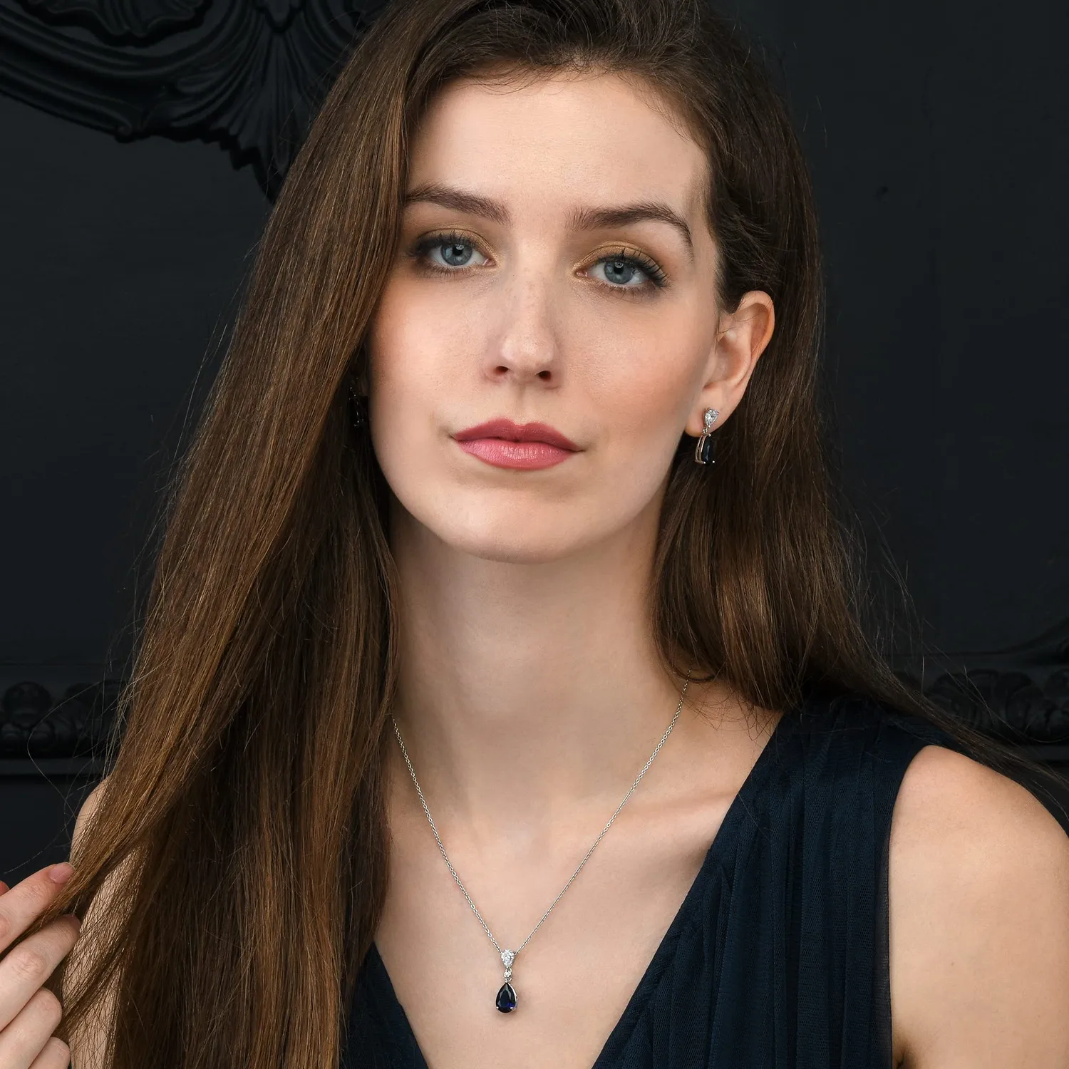 Diamond Treats orecchini pendenti argento zirconia blu