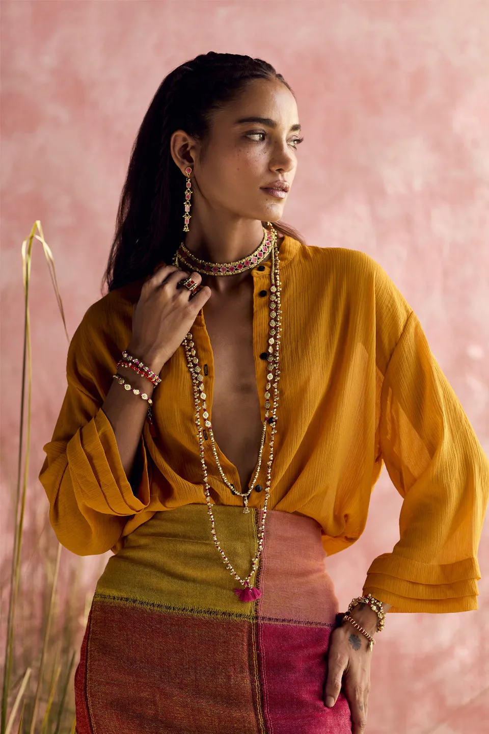 House of Tuhina Hania Bracciale Tomato Red fatto a mano