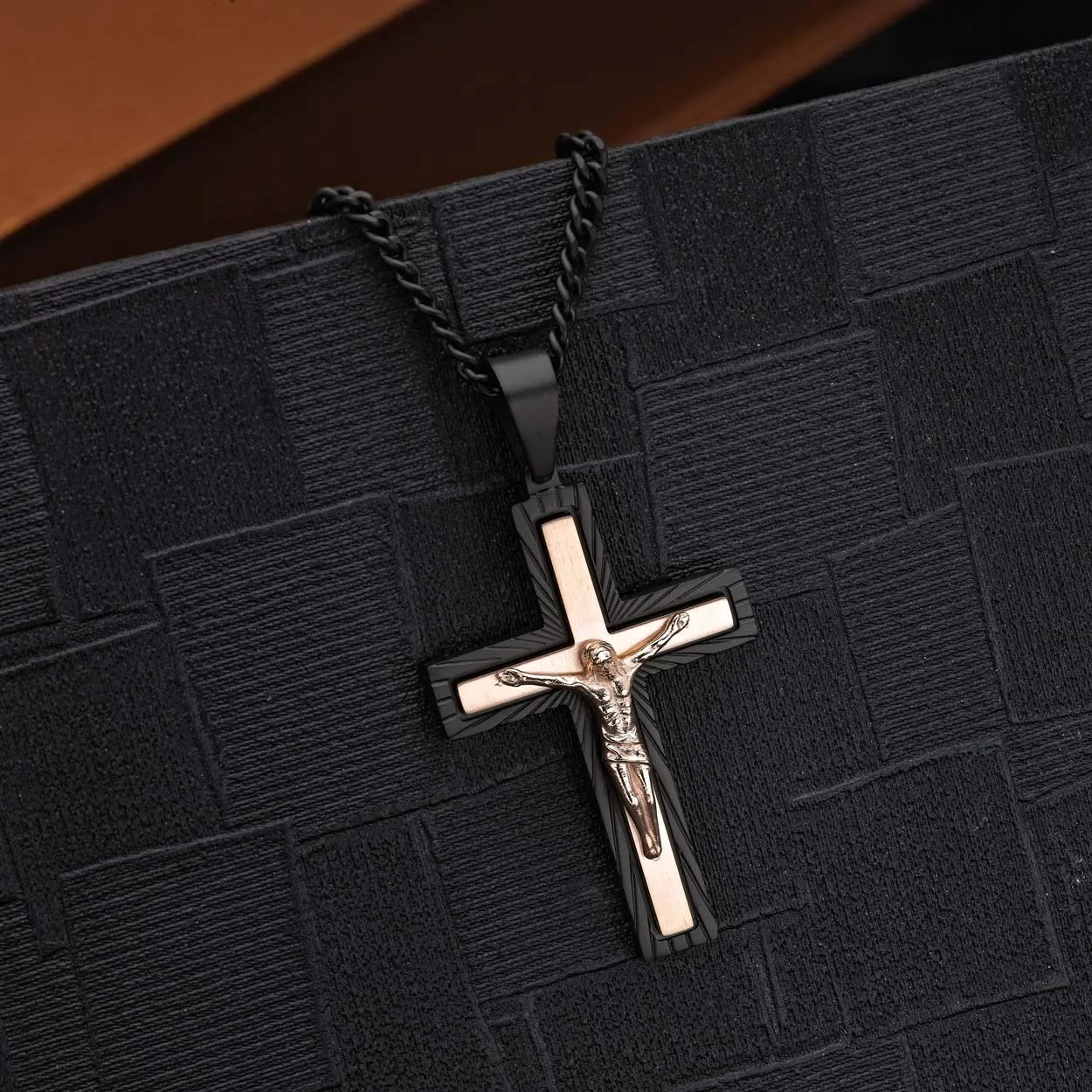 Diamond Treats Design 2 Collana Uomo Croce Acciaio 50-60 cm