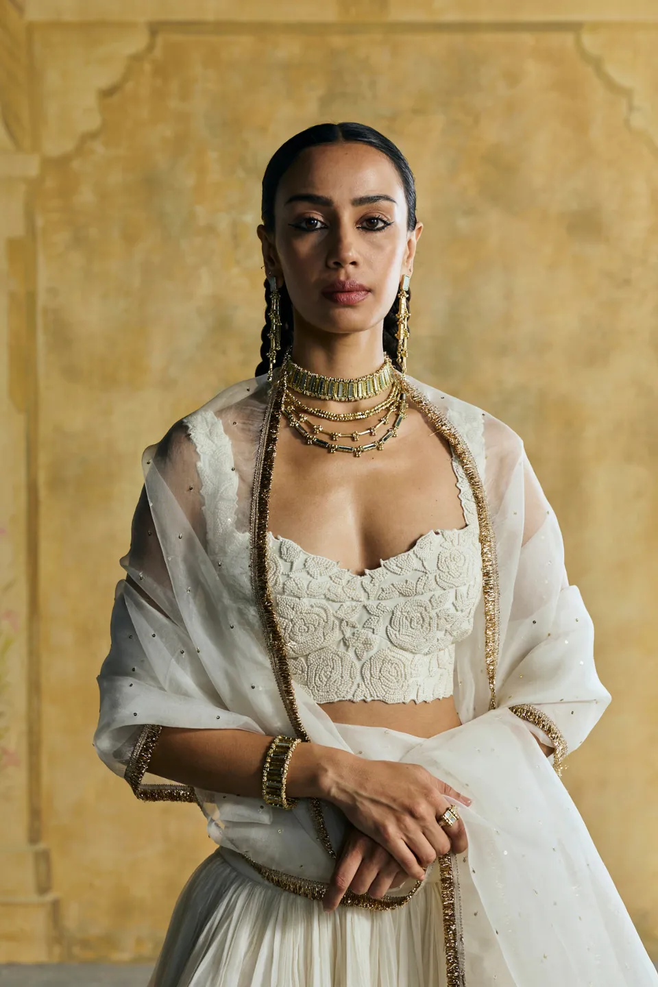 House of Tuhina Collector's Edit Look 1 set gioielli oro 5 pezzi