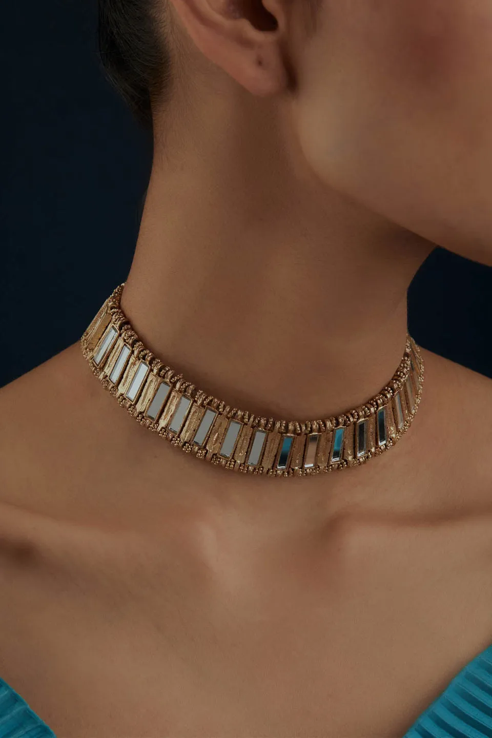 House of Tuhina Inayat Qabeela Choker collana oro fatto a mano