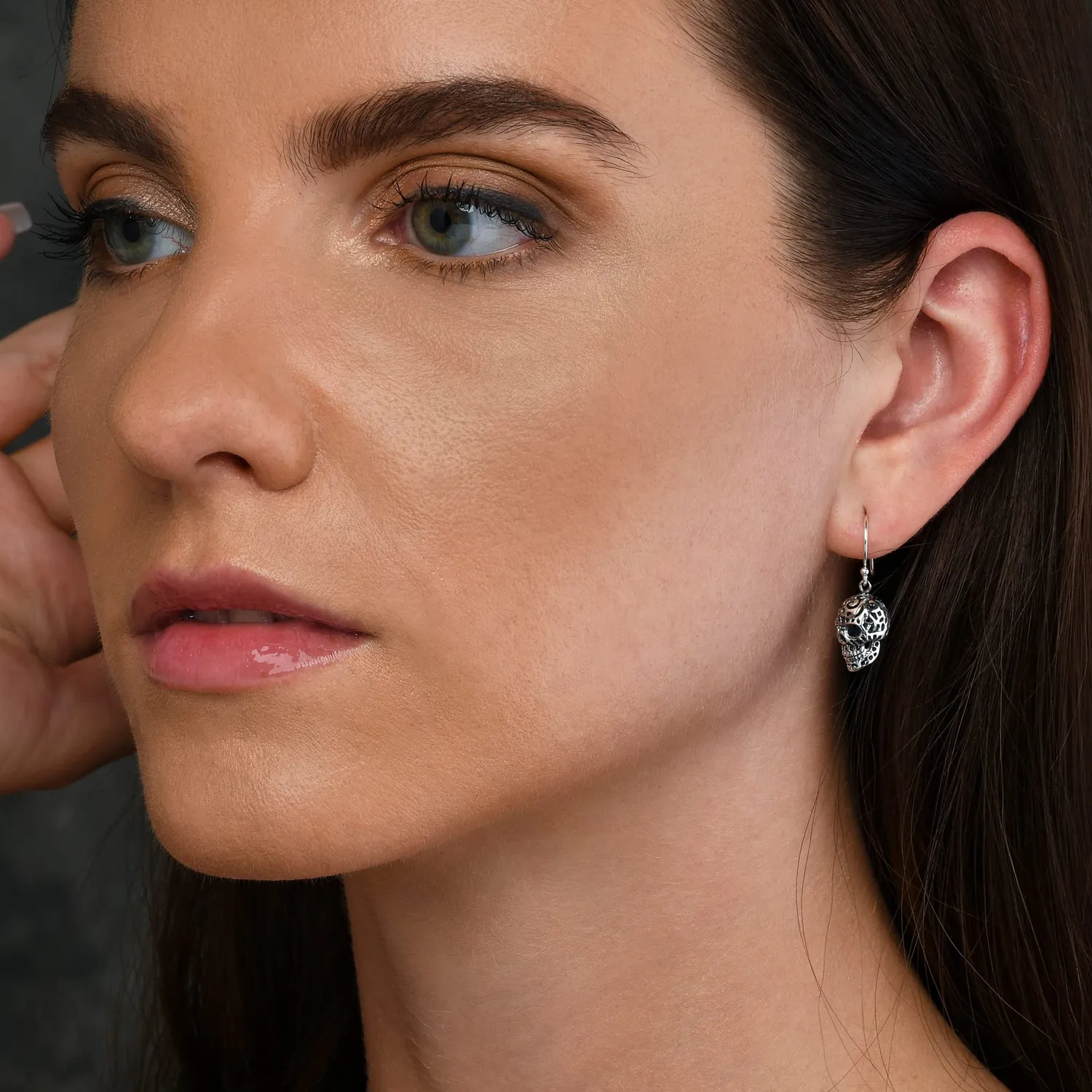 Diamond Treats Orecchini Pendenti Teschio Argento Ossidato Gotici