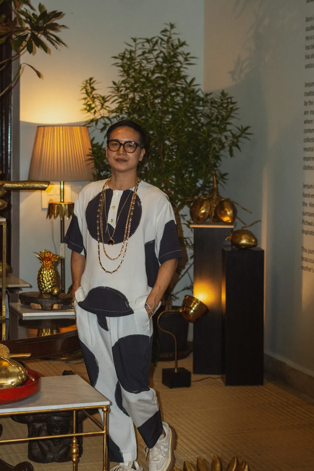 House of Tuhina Baisa Gold Indrani collana verde foglia oro