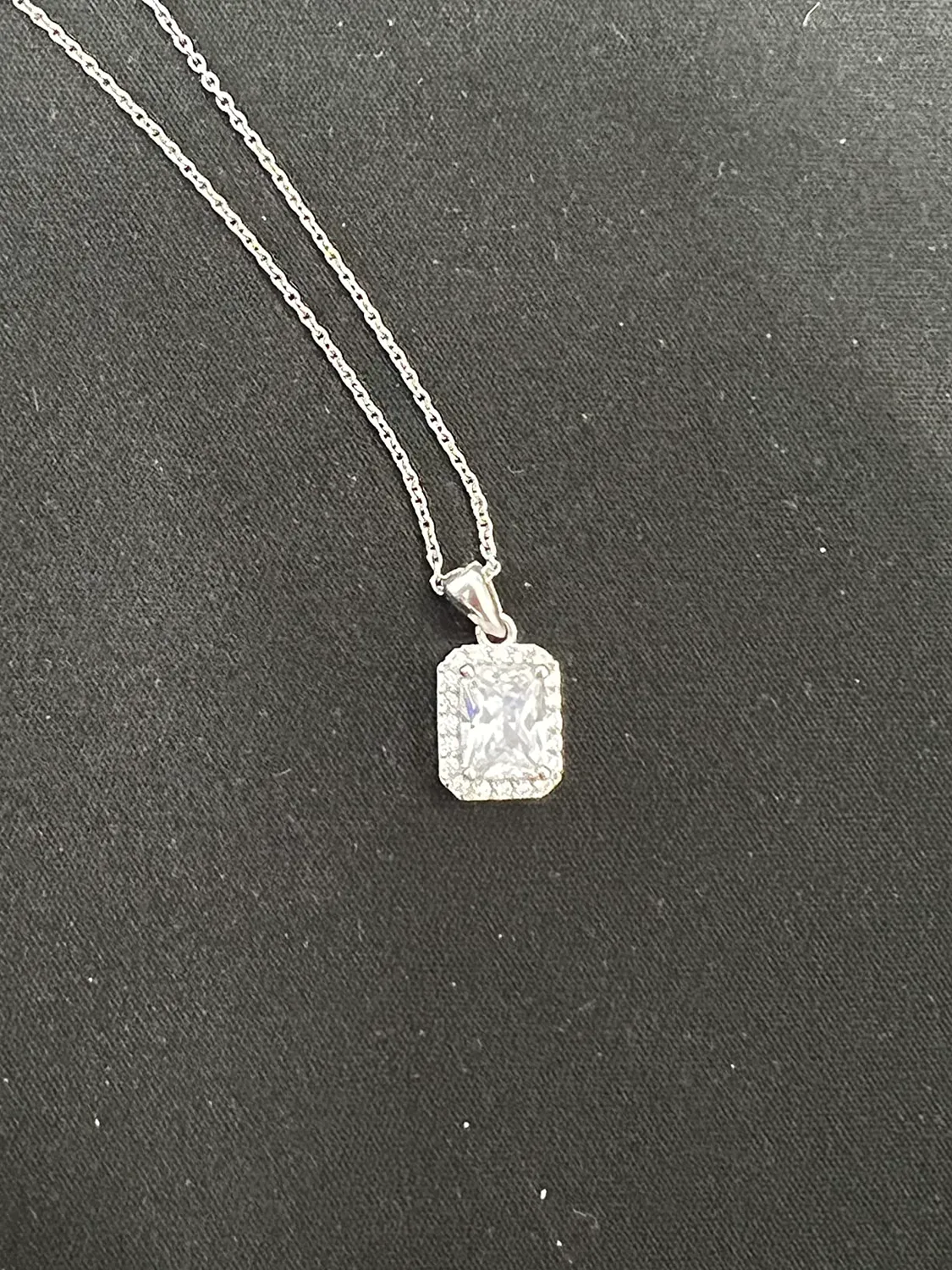 Diamond Treats Collana Argento Zirconi Verdi Rettangolo Oro