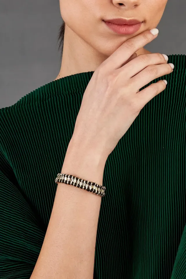House of Tuhina Falak Bloom Gold bracciale dorato fatto mano