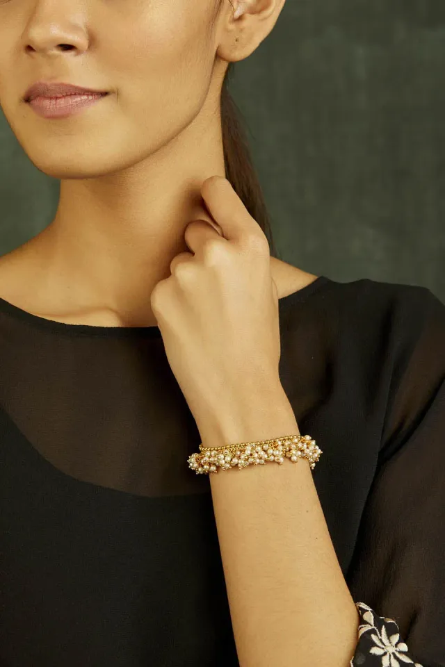 House of Tuhina Maharani Pearl bracciale oro perla