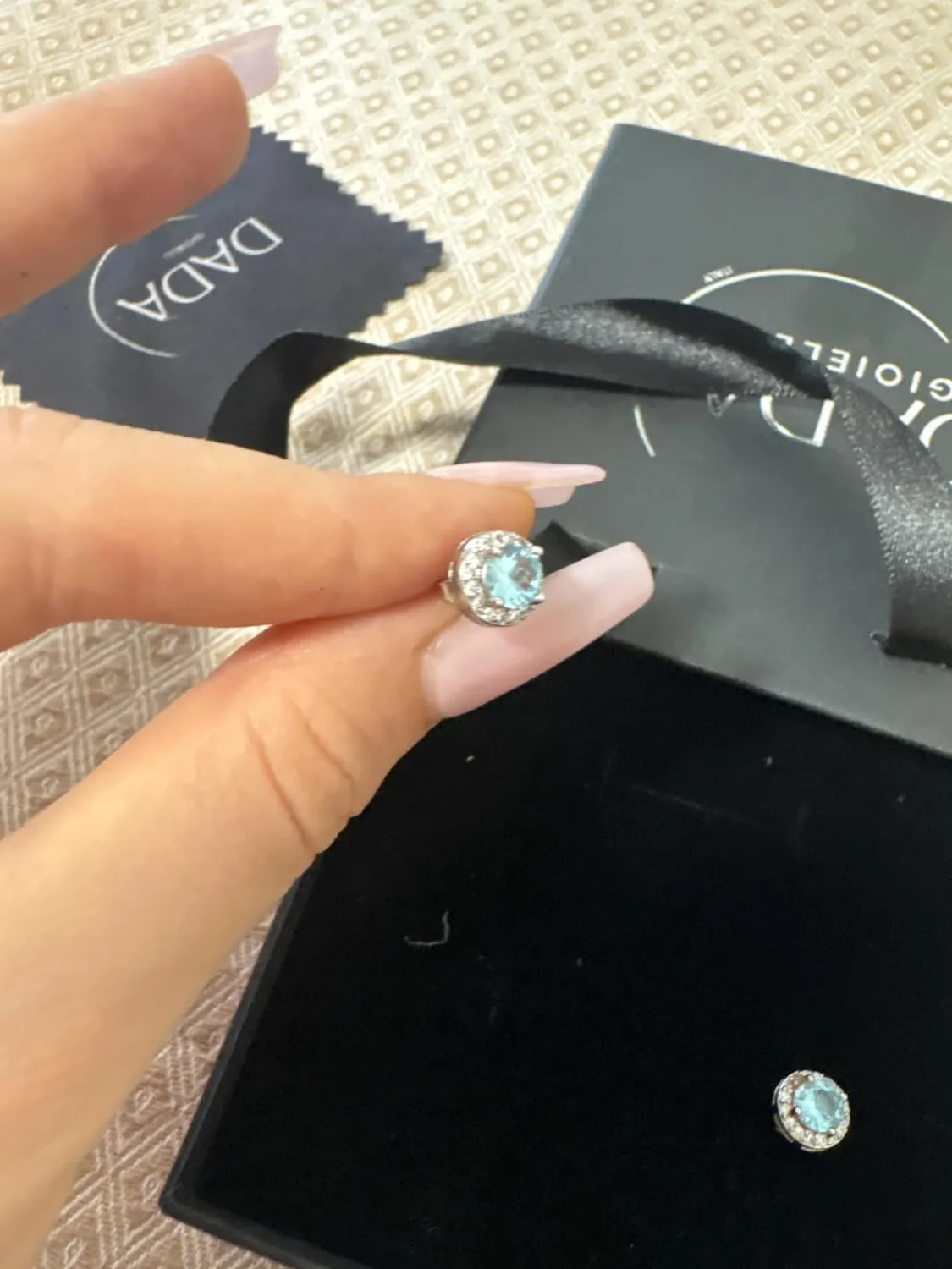 Dada Gioielli Punto Luce Orecchini Rotondo 8mm Acquamarina Argento