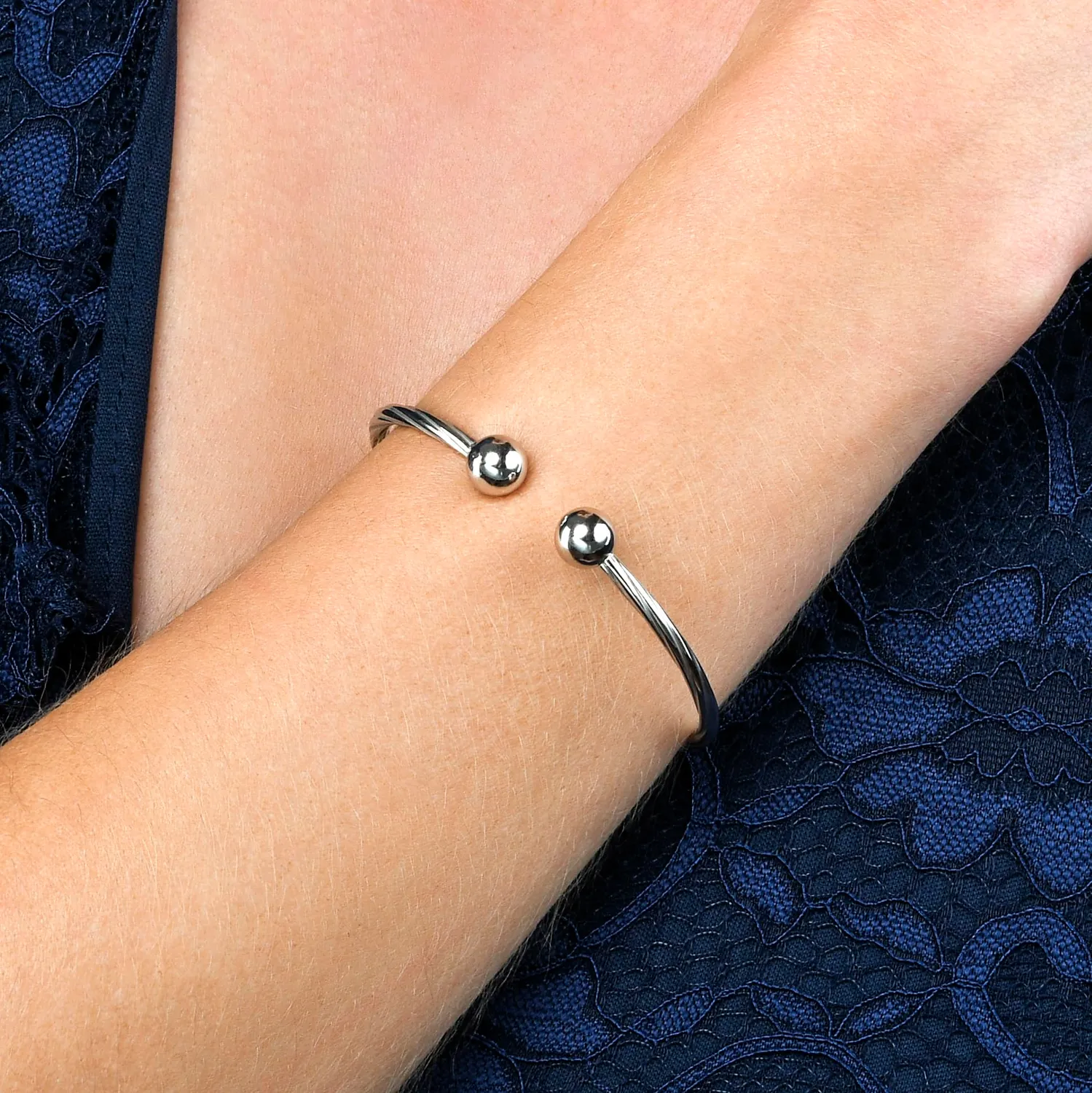 Diamond Treats Bangle Rigido Argento 925 Filo Attorcigliato