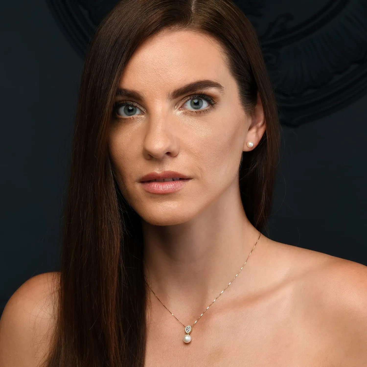 Diamond Treats Collana Perle 8-8.5mm Oro Giallo 9kt Zirconia