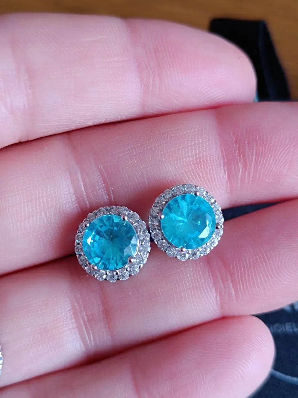 Dada Gioielli orecchini punto luce 11mm zaffiro blu