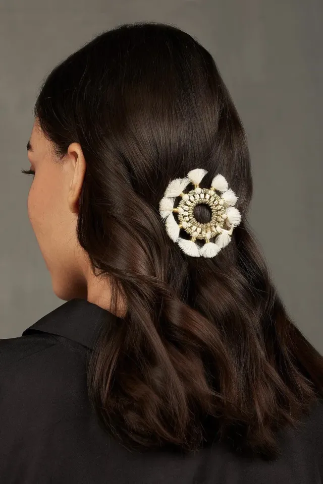 House of Tuhina Naaz Chakra molletta bianco sporco