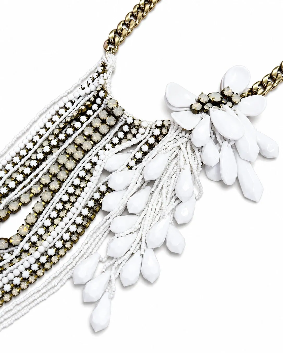 Rada Collana Cascata Bianca e Petali con Fiore