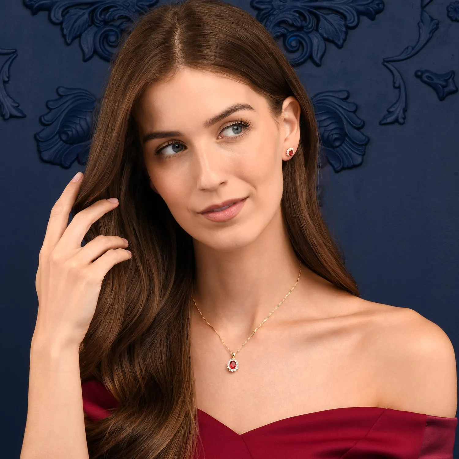 Diamond Treats Collana Ovale Oro-Rosso Zirconi Pietra Rossa
