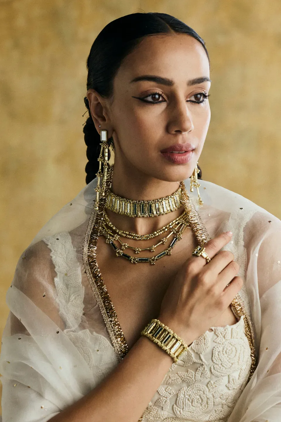 House of Tuhina Collector's Edit Look 1 set gioielli oro 5 pezzi
