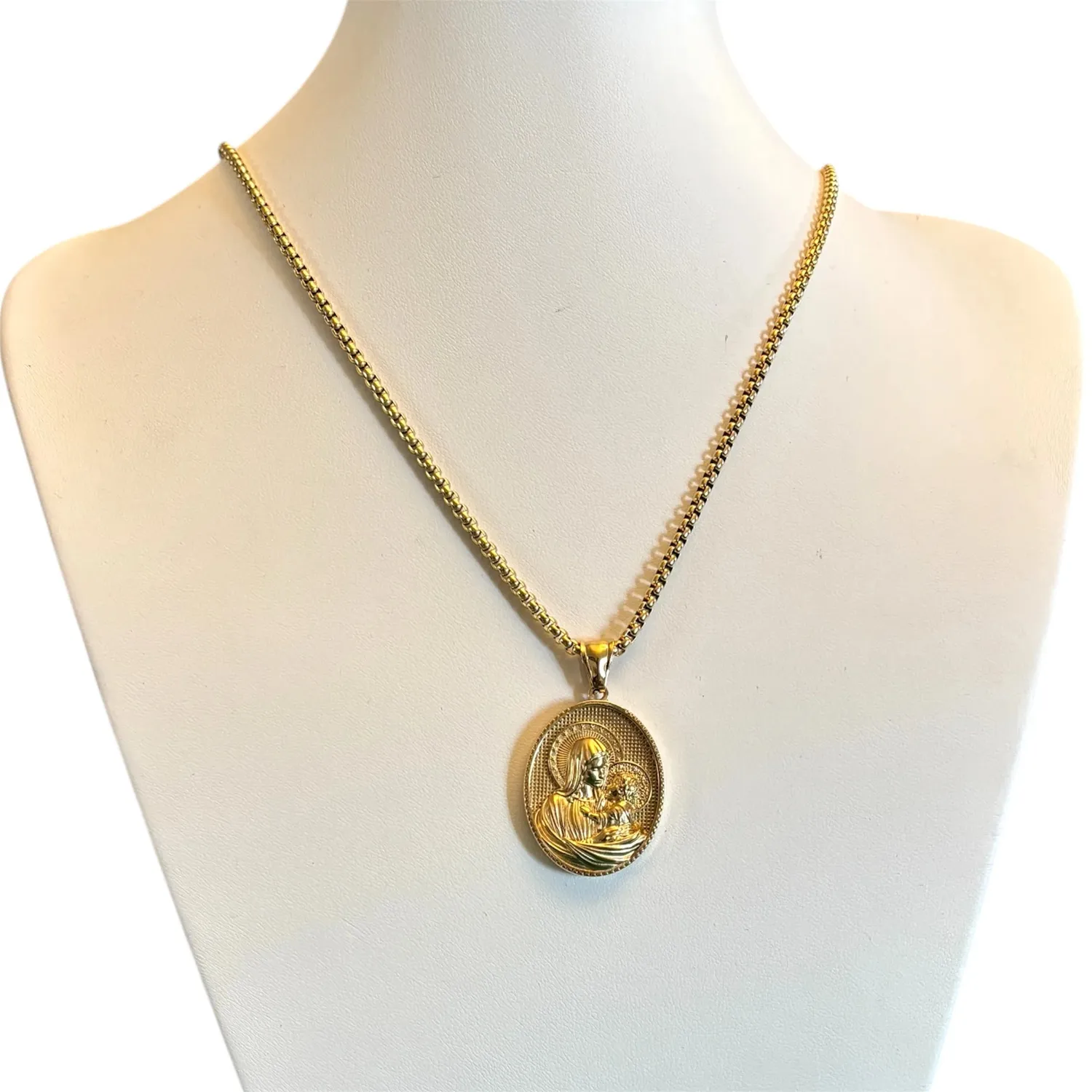 Ornamenta collana Madonna Bambino acciaio oro 40-45 cm