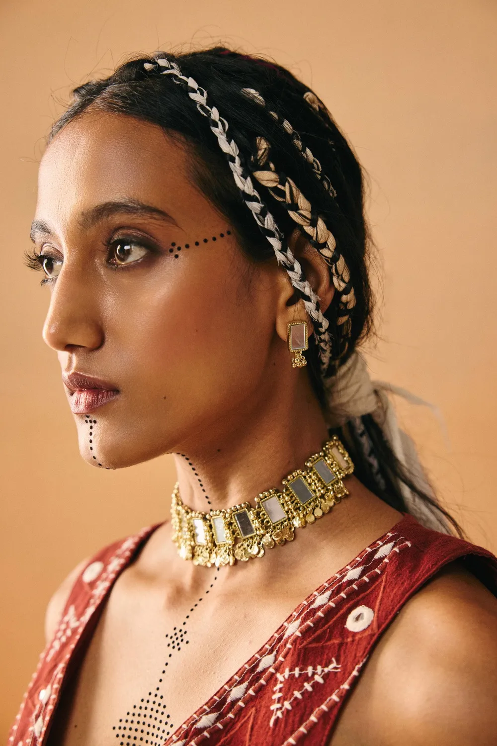 House of Tuhina Shyraa Trajva collana fatta a mano