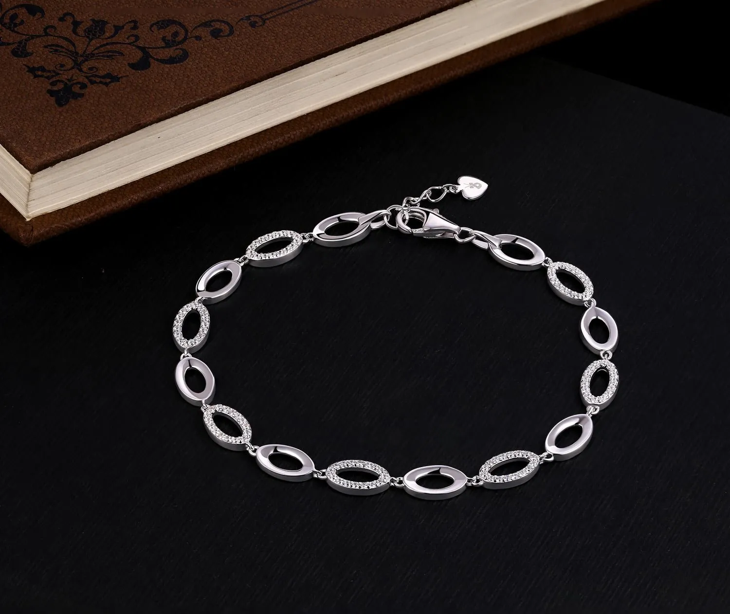 Diamond Treats Braccialetto Donna Anelli Ovali 19 cm Argento