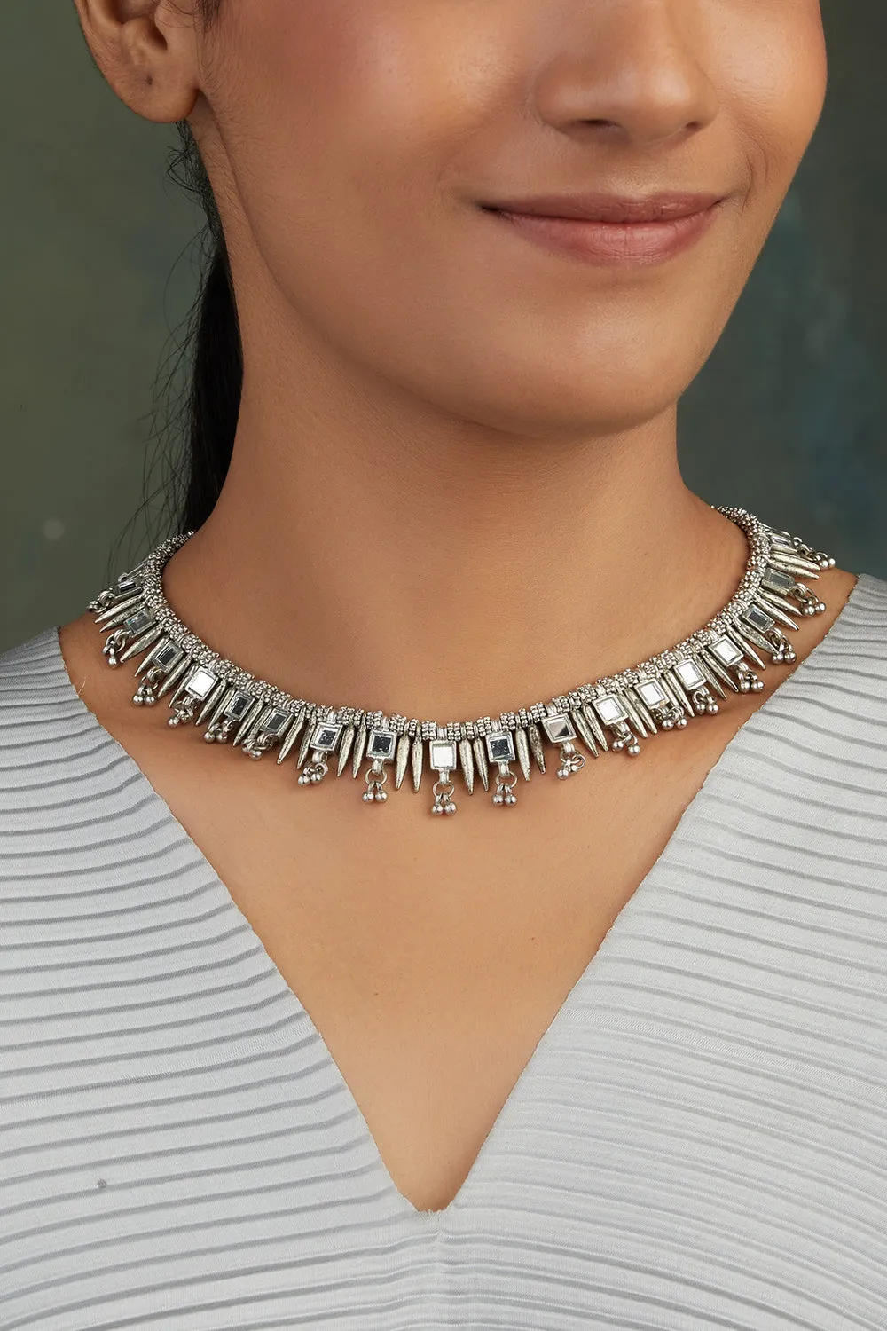 House of Tuhina Mirror Falak Spike collana oro argento