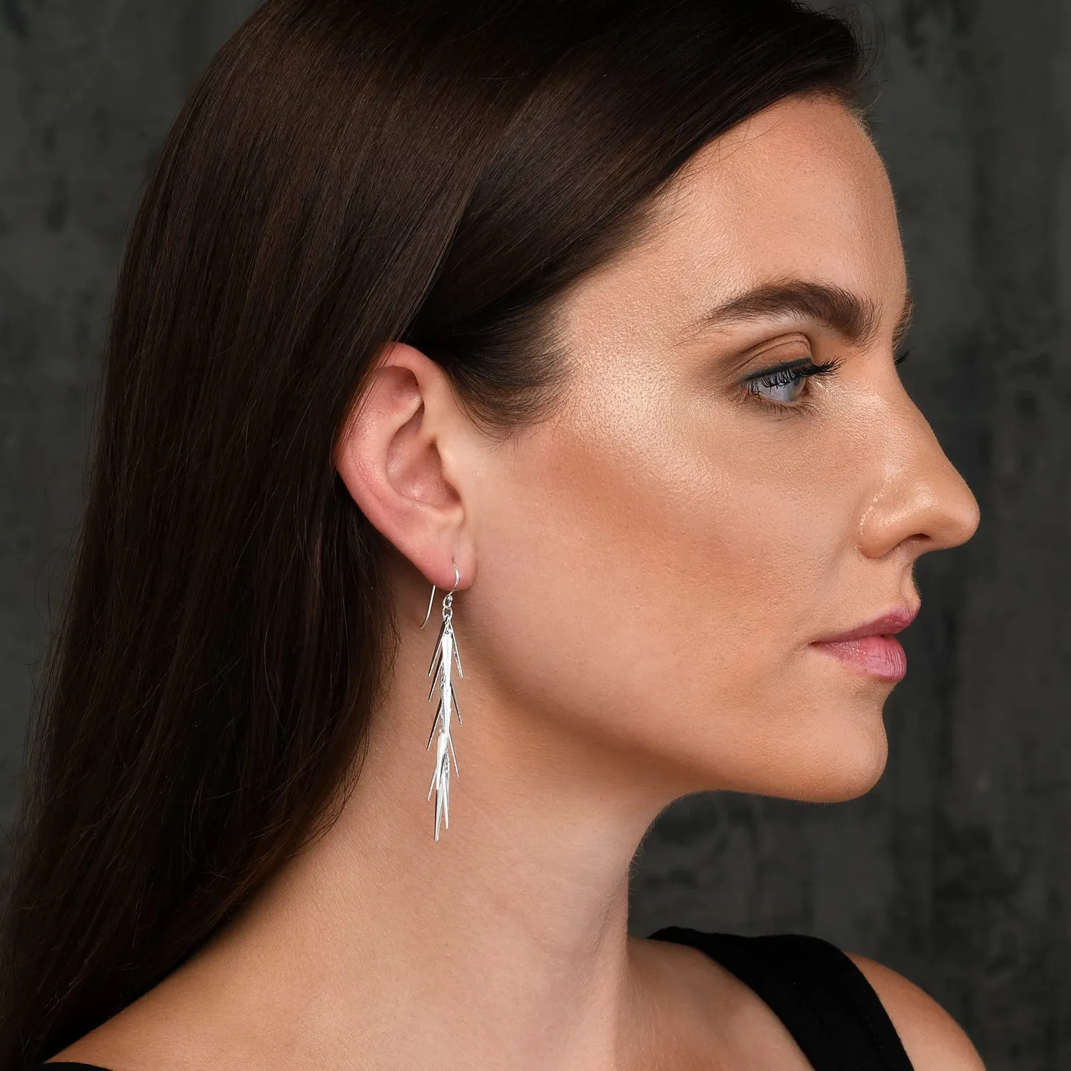 Diamond Treats orecchini pendenti ago di pino argento 925