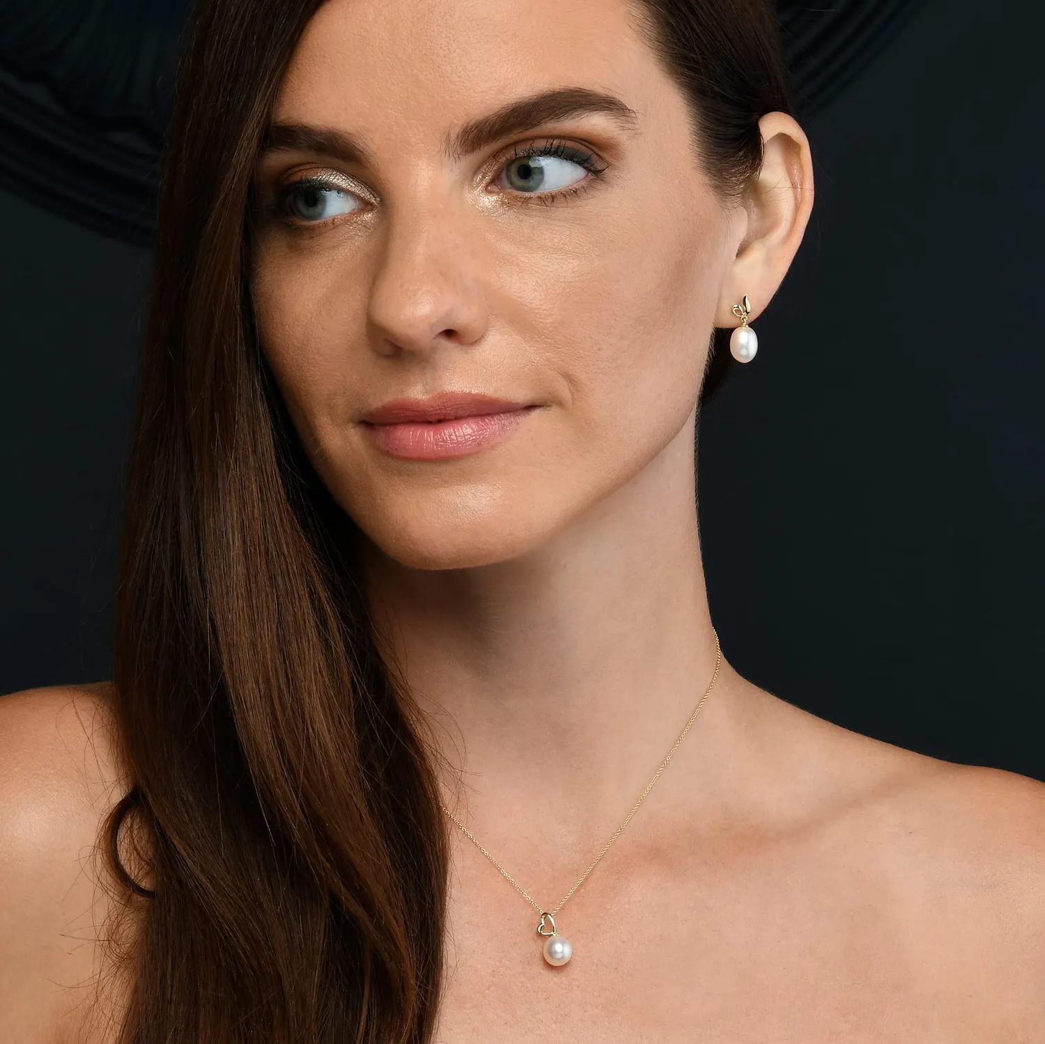 Diamond Treats Orecchini Perle Oro Giallo 9K Goccia Acqua Dolce